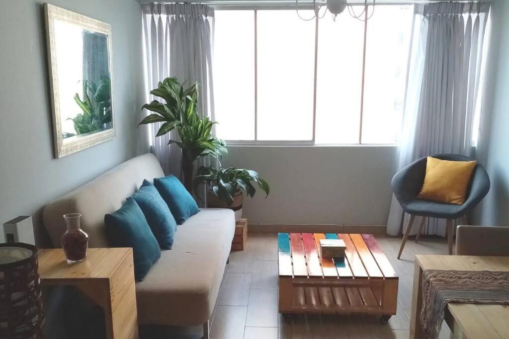 Bonito Y Moderno 1 O 2 Apartment